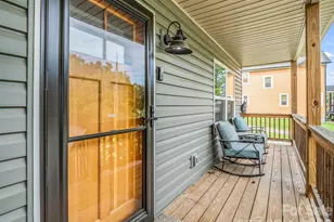 27 Busbee View Rd, Asheville, NC 28803 - Photo 4