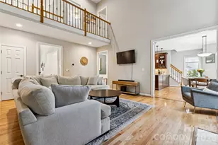 7418 Tarland Ln, Charlotte, NC 28269 - Photo 10
