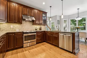 7418 Tarland Ln, Charlotte, NC 28269 - Photo 4