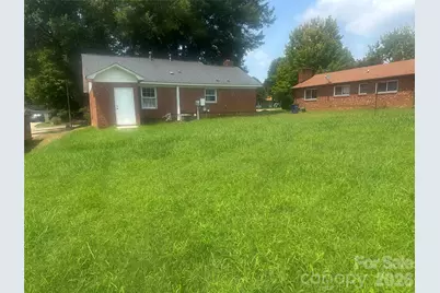1109 McLaughlin Street, Statesville, NC 28677 - Photo 6