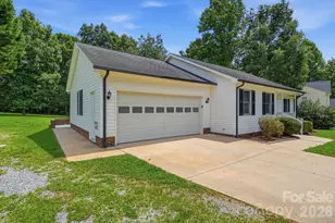 135 Byers Rd, Troutman, NC 28166 - Photo 1