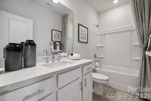 1908 Alexander Village Main Dr, Charlotte, NC 28262 - Photo 16