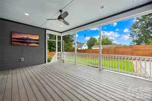 129 Aqua Dr, Mooresville, NC 28117 - Photo 30