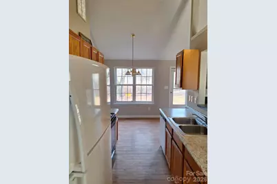 3523 Tracy Glenn Court, Charlotte, NC 28269 - Photo 8