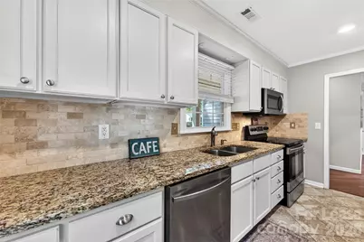 9131 Glisson Court, Charlotte, NC 28210 - Photo 14