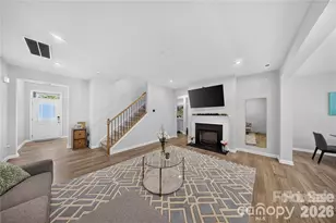 14938 Tamarack Drive, Charlotte, NC 28278 - Photo 2