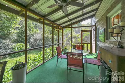 307 Woodland Trail #8, Laurel Park, NC 28739 - Photo 20