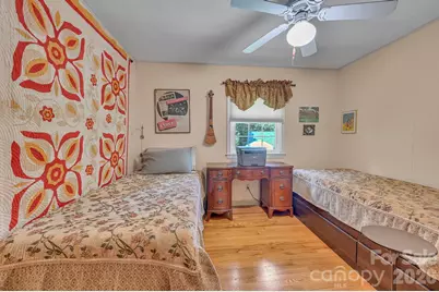 307 Woodland Trail #8, Laurel Park, NC 28739 - Photo 24