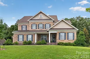 1402 Smoketree Ct, Waxhaw, NC 28173 - Photo 1