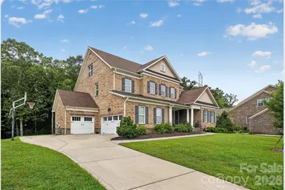 1402 Smoketree Court #152, Waxhaw, NC 28173 - Photo 2