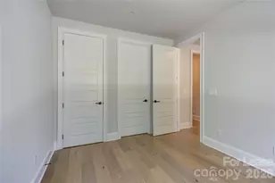 1107 Parkside Greenway Dr, Charlotte, NC 28209 - Photo 6