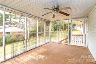 1701 Irma St, Charlotte, NC 28216 - Photo 22