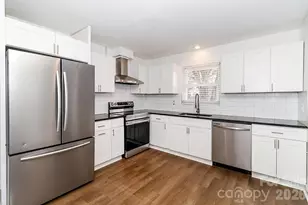 1701 Irma St, Charlotte, NC 28216 - Photo 8