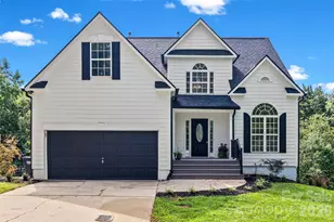 14107 Pine Harbor Rd, Charlotte, NC 28278 - Photo 1