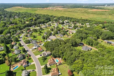 4563 Sunchase Court NW, Concord, NC 28027 - Photo 2