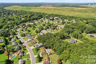 4563 Sunchase Ct NW, Concord, NC 28027 - Photo 2