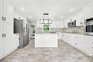 1164 Bradford Mountain Rd, Lenoir, NC 28645 - Photo 6