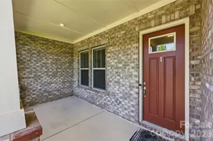 16131 Alsace Dr, Charlotte, NC 28278 - Photo 6