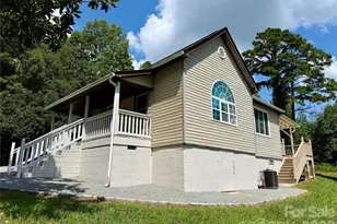 910 Hopewell Church Rd, Catawba, NC 28609 - Photo 4