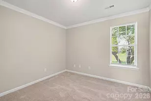 9819 Veronica Dr, Charlotte, NC 28215 - Photo 12