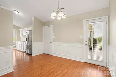 9819 Veronica Drive, Charlotte, NC 28215 - Photo 4