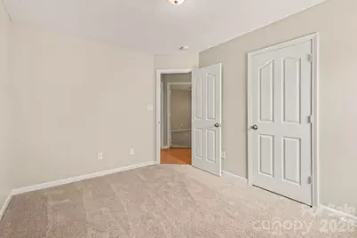 9819 Veronica Drive, Charlotte, NC 28215 - Photo 8