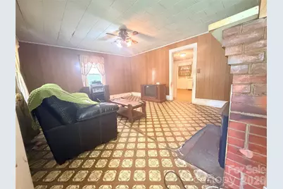206 Railroad Street, Henrietta, NC 28114 - Photo 10