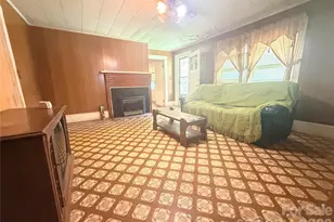 206 Railroad St, Mooresboro, NC 28114 - Photo 12