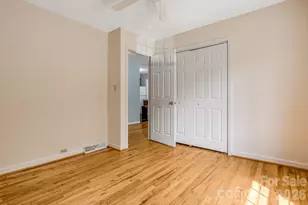 303 Hunter St, Burnsville, NC 28714 - Photo 22