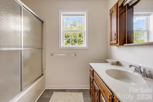 303 Hunter St, Burnsville, NC 28714 - Photo 14