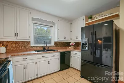 6268 Long Island Road, Catawba, NC 28609 - Photo 10