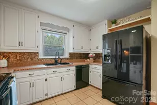 6268 Long Island Rd, Catawba, NC 28609 - Photo 10