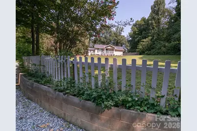 1240 Piedmont Drive NW, Lenoir, NC 28645 - Photo 22