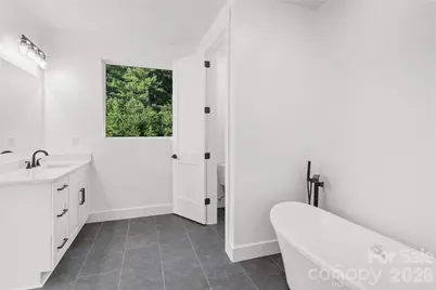 1207 39th Avenue NE, Hickory, NC 28601 - Photo 26