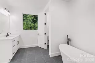 1207 39th Avenue NE, Hickory, NC 28601 - Photo 26