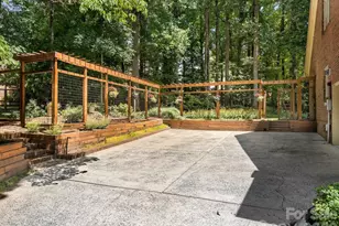 5402 Flowering Dogwood Ln, Charlotte, NC 28270 - Photo 2