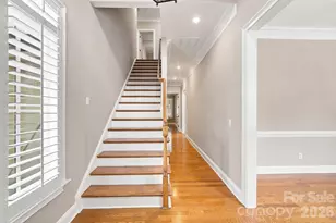 8813 Provence Village Ln, Charlotte, NC 28226 - Photo 2