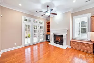 8813 Provence Village Ln, Charlotte, NC 28226 - Photo 12