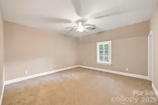 8813 Provence Village Ln, Charlotte, NC 28226 - Photo 28
