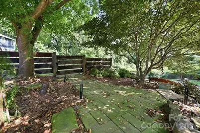 146 Courtland Avenue, Asheville, NC 28801 - Photo 12