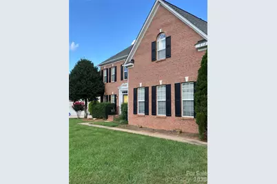 2120 Heath Lake Drive, Charlotte, NC 28227 - Photo 2