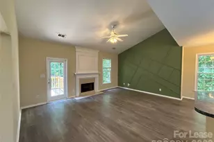 3100 Arklow Rd, Charlotte, NC 28269 - Photo 8