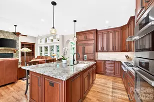 18 Hawks Pointe Ln, Weaverville, NC 28787 - Photo 12