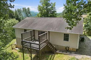 16 Westwood Dr, Candler, NC 28715 - Photo 6