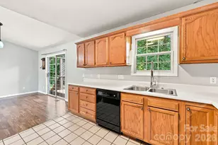 16 Westwood Dr, Candler, NC 28715 - Photo 18