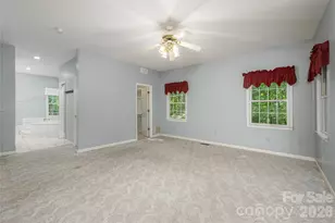 1043 Berea Church Rd, Hendersonville, NC 28739 - Photo 20