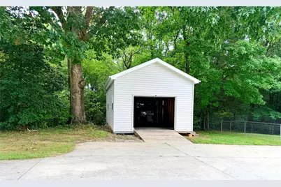 1910 Carl Fox Road, Taylorsville, NC 28681 - Photo 10