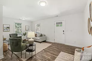 113 N Smallwood Pl, Charlotte, NC 28216 - Photo 6