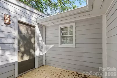 113 N Smallwood Place, Charlotte, NC 28216 - Photo 16