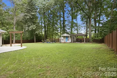 7134 Forest Hills Drive, Denver, NC 28037 - Photo 4
